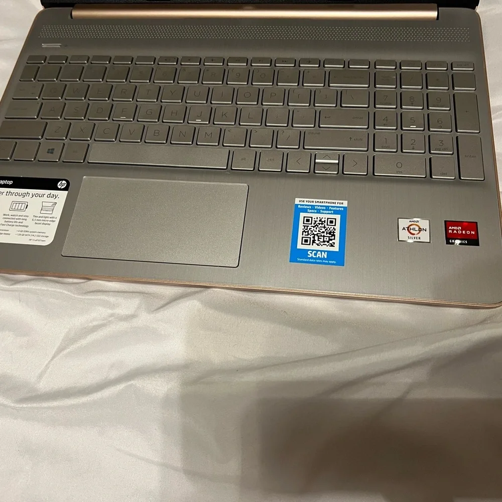 Like new HP Laptop 15-ef1073wm Rose Gold